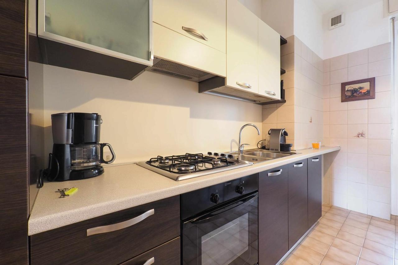 Mba24 Charming Close To Metro Fieracitylife Apartment Mailand